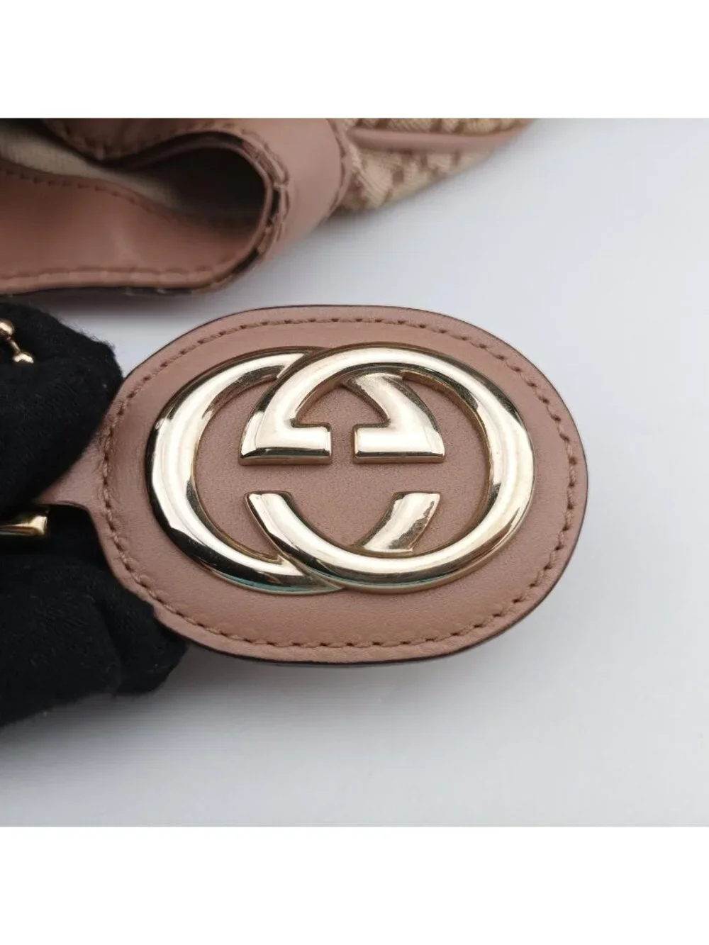 Gucci Sukey Multicolor Canvas Leather Handbag